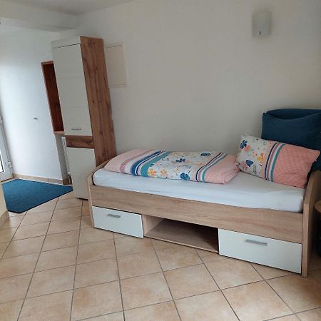 Ottilienhof Apartment Schwaigern Ngoại thất bức ảnh